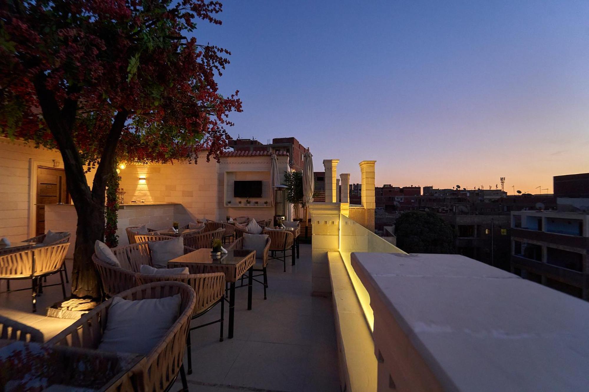 The Palace Pyramids Inn Nazlet el-Sisi Exterior photo